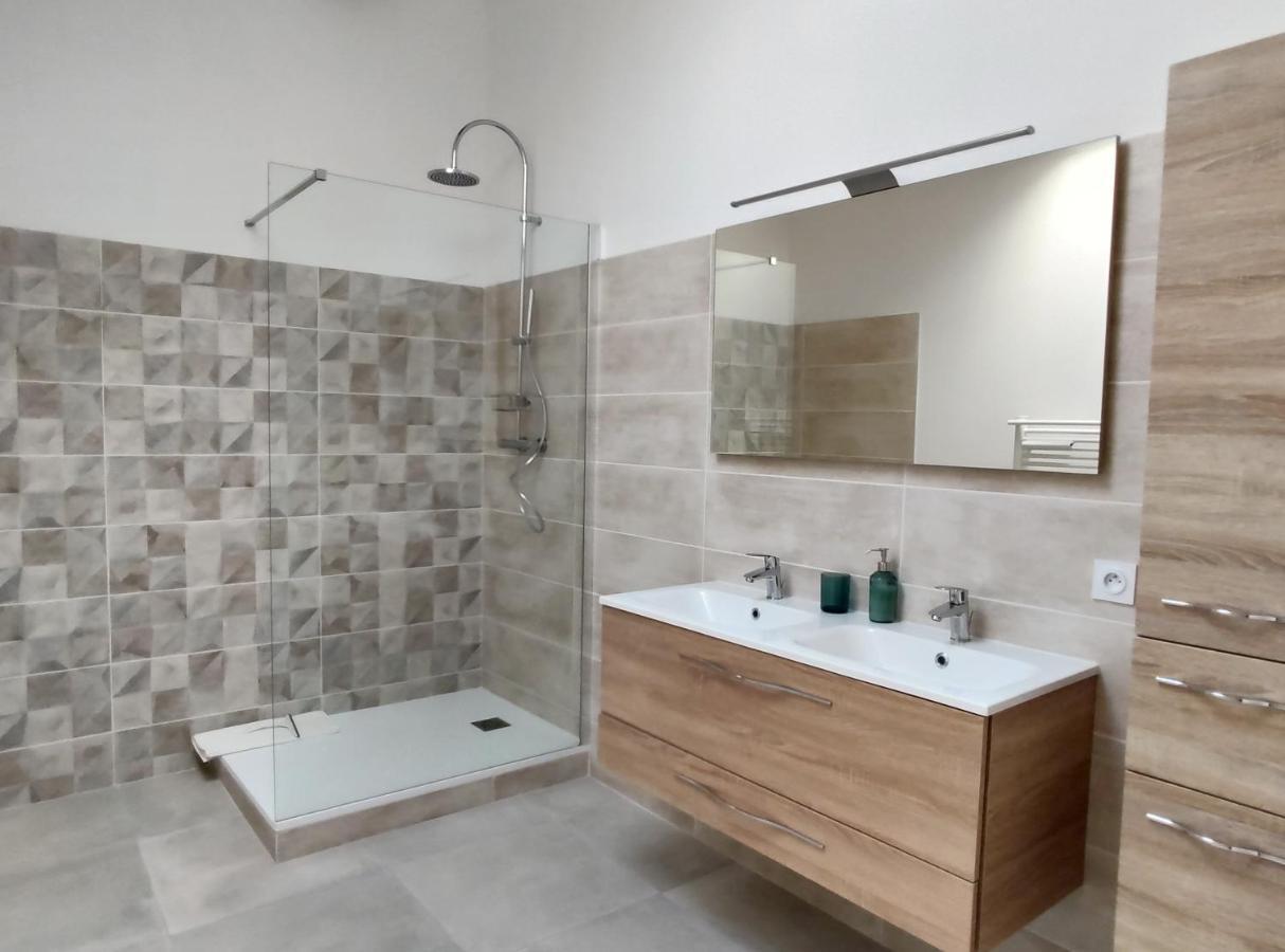 Colormix 3 Etoiles - 95M2 Plein Centre - Ensoleille Climatise Apartment Mèze Exterior foto