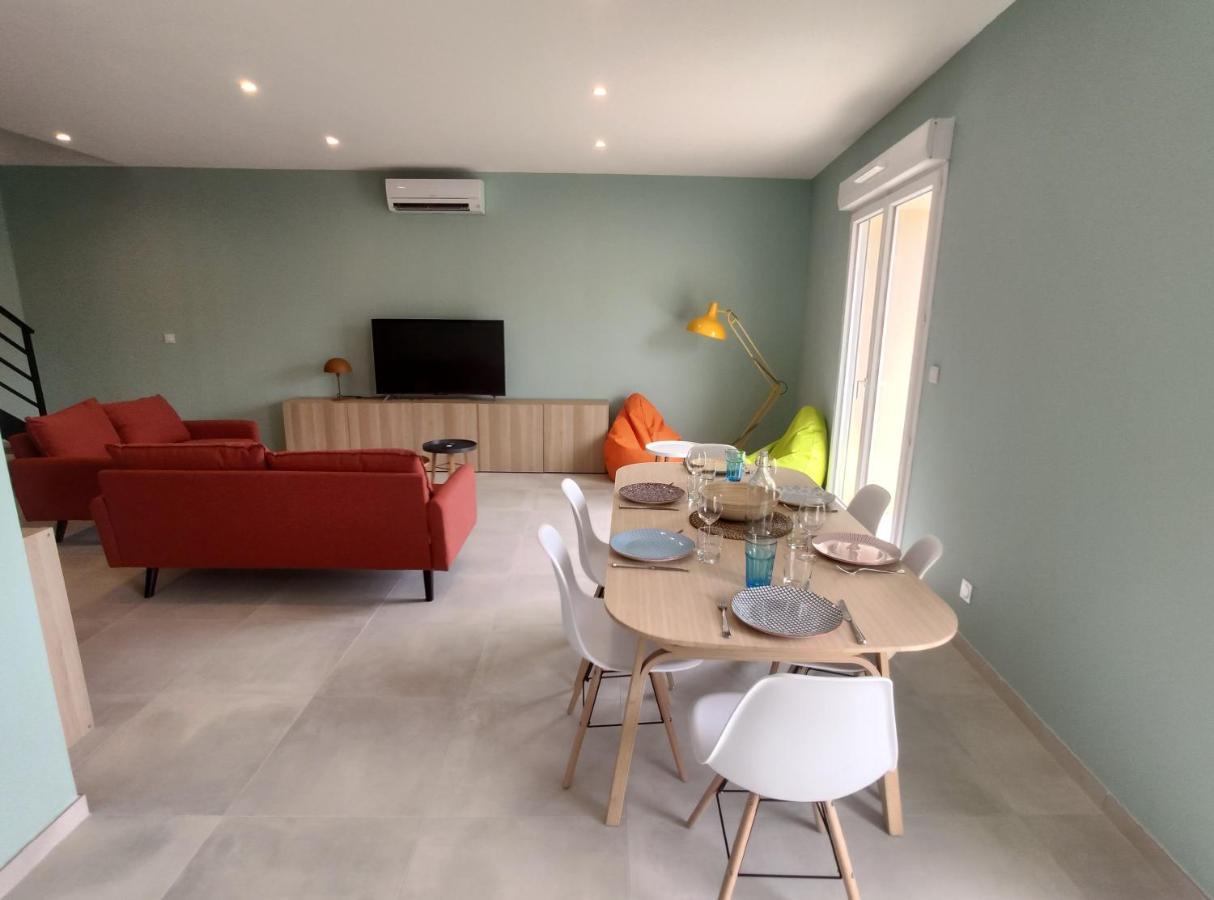 Colormix 3 Etoiles - 95M2 Plein Centre - Ensoleille Climatise Apartment Mèze Exterior foto